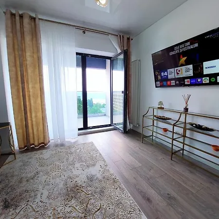 Mamaia Lux Apartament Apartmán